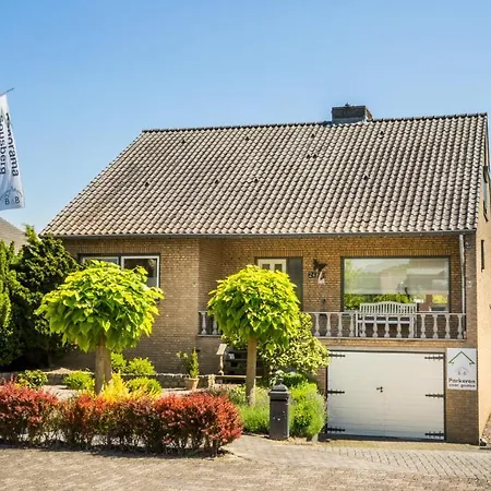 Panorama Sousberg Appartementen Schin op Geul Exterior photo